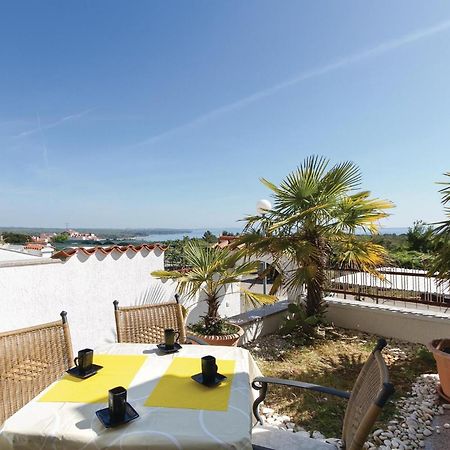 Stunning Apartment In Barbariga With Wifi 외부 사진